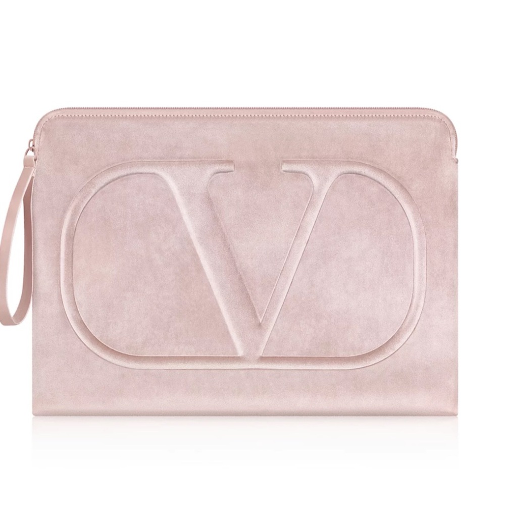 Valentino Handbag laptop bag case Big Clutch New! 
Colour - Nude.
